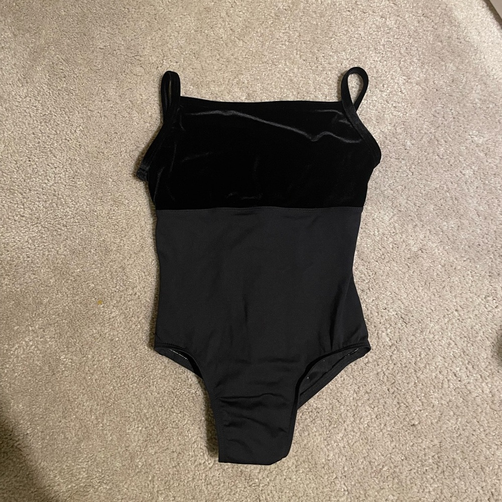 Petite adult suffolk ballet leotard with velvet trim